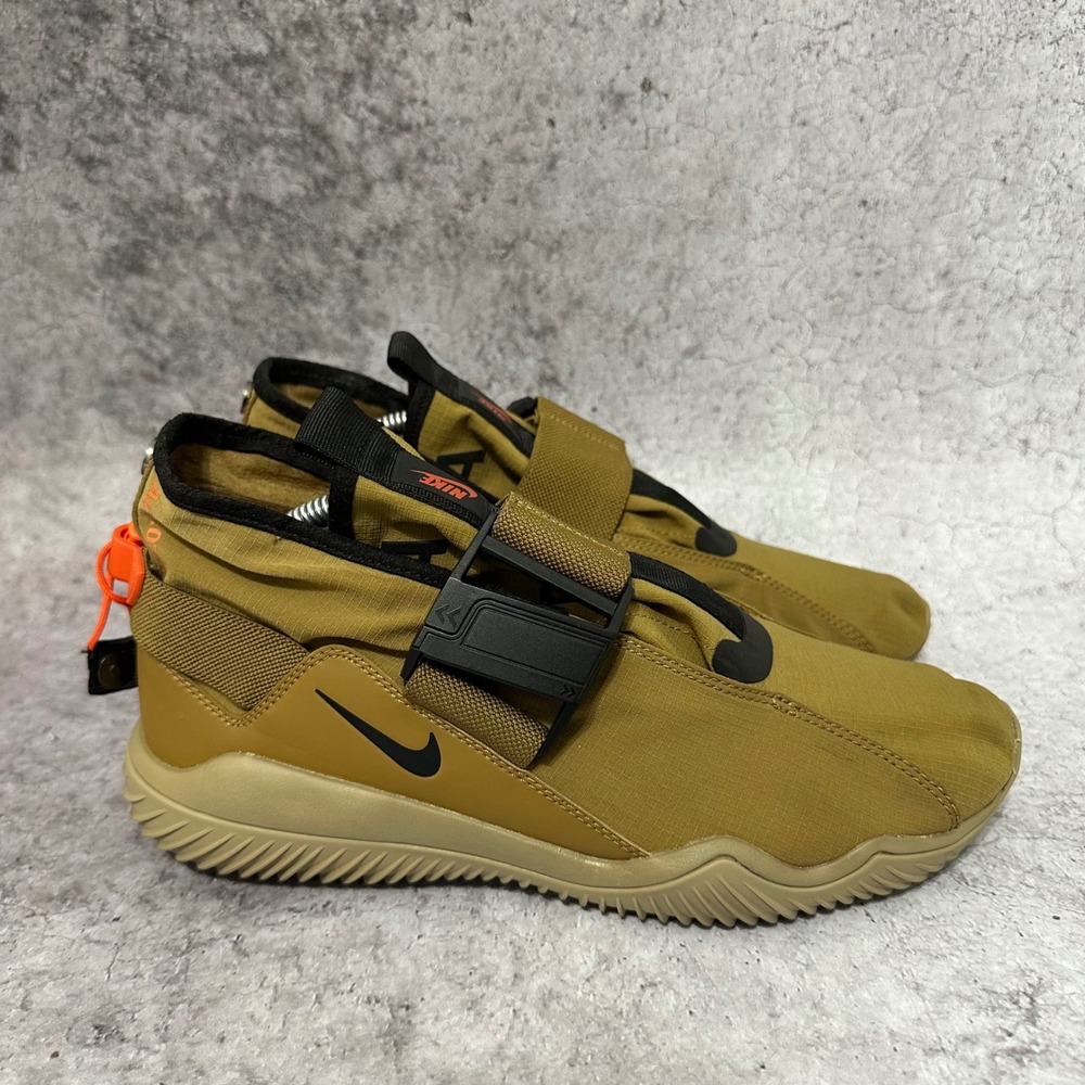 Nike ACG 07 KMTR Men Size 8 Golden Beige Black Komyuter 902776-201 Strap